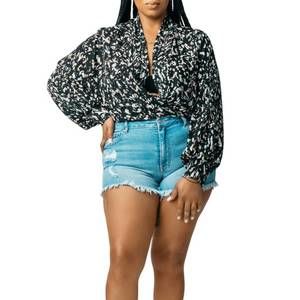 NEW HOT & DELICIOUS floral kimono top in black multi